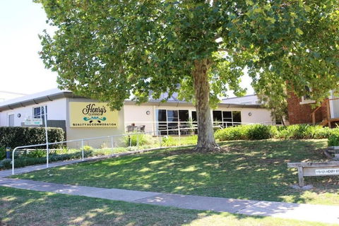 Henry's Quirindi - Kalgoorlie Accommodation 5