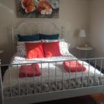 Art Deco Cottage - Kalgoorlie Accommodation 1