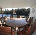 Lagoon Riverside Retreat - Kalgoorlie Accommodation