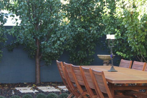 BEL MIREN ESSINGTON - Kalgoorlie Accommodation 1