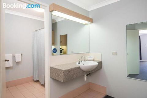 MIDAS MOTEL KALGOORLIE - Kalgoorlie Accommodation 7