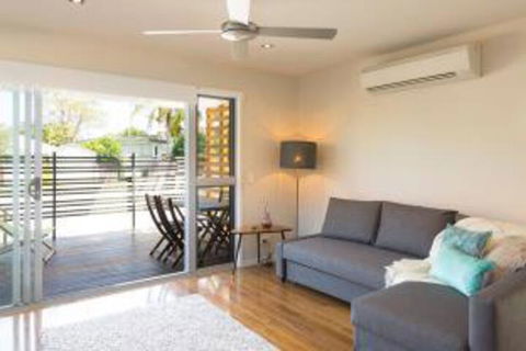New Designer Home + Parking + Close To Airport - Kalgoorlie Accommodation 2