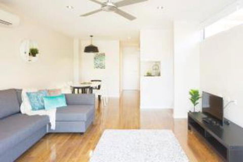 New Designer Home + Parking + Close To Airport - Kalgoorlie Accommodation 3