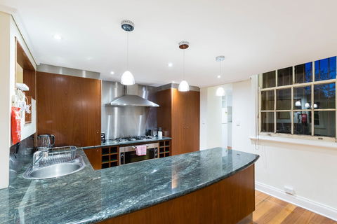 HELENA, 2BDR Fitzroy House - Kalgoorlie Accommodation 6
