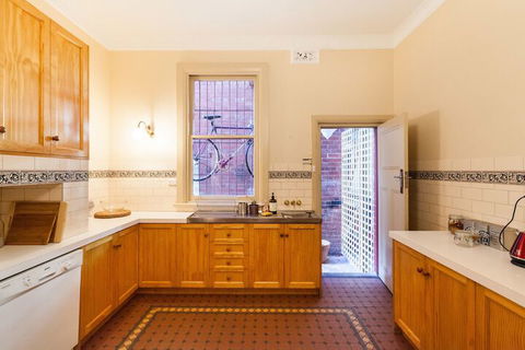 MADELINE, 1BDR Fitzroy Apartment - Kalgoorlie Accommodation 6