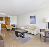 COTTON BEACH on the POOL 66 - Kalgoorlie Accommodation