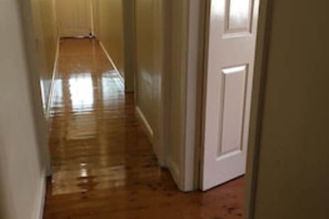 Auburn Little House - Kalgoorlie Accommodation 0