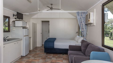 NRMA Woodgate Beach Holiday Park - Kalgoorlie Accommodation 4