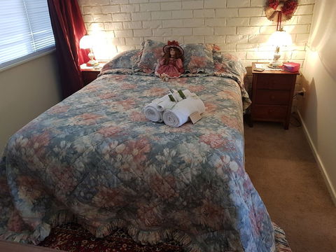 Amore Casa Tenterfield - Kalgoorlie Accommodation 2