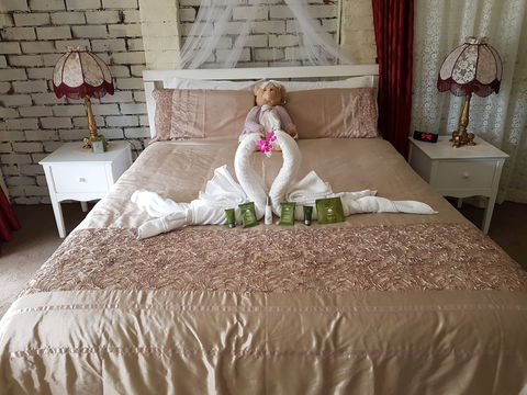 Amore Casa Tenterfield - Kalgoorlie Accommodation 4