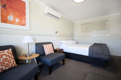 NRMA Bathurst Panorama Holiday Park - Kalgoorlie Accommodation 4