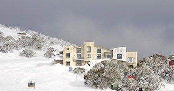 Chalet Hotham 5 - Kalgoorlie Accommodation 1