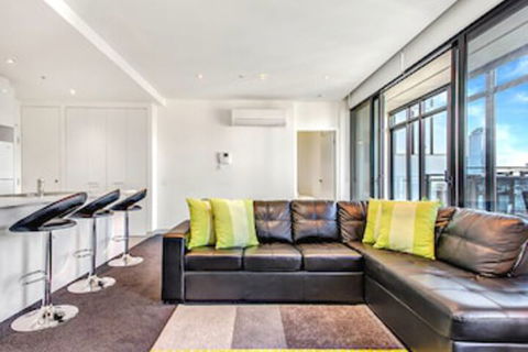 MJ Shortstay Bank Apartments - Kalgoorlie Accommodation 0