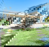 Bamboo Bay at Fingal Bay - Kalgoorlie Accommodation