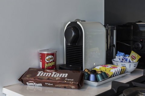 Flinders Luxury Penthouse - Kalgoorlie Accommodation 3