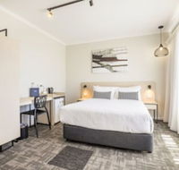 Nightcap at Finsbury Hotel - Kalgoorlie Accommodation