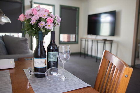 Mudgee Apartments - Church Street - Kalgoorlie Accommodation 3