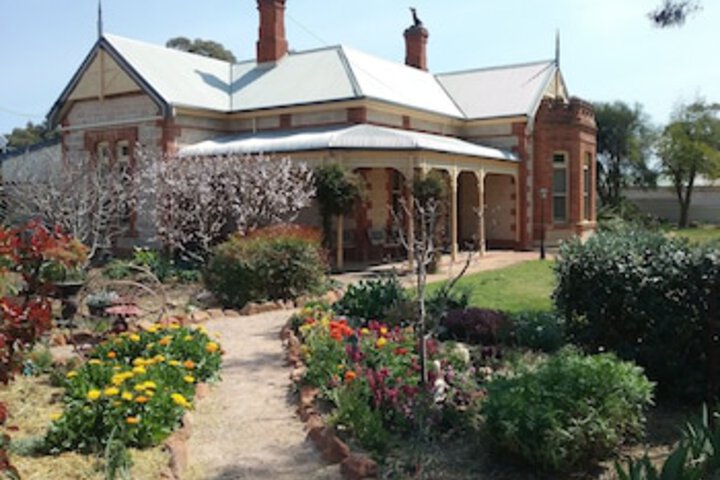Laura SA Kalgoorlie Accommodation