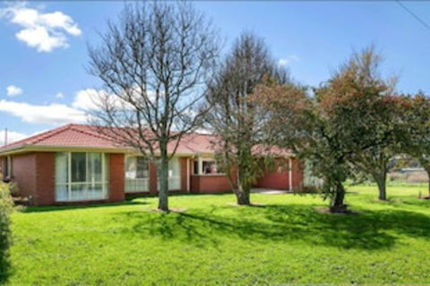 Impressive Hobby Farm Close In Bungaree - Kalgoorlie Accommodation 0