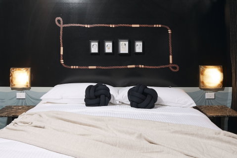The Collectionist - Kalgoorlie Accommodation 1
