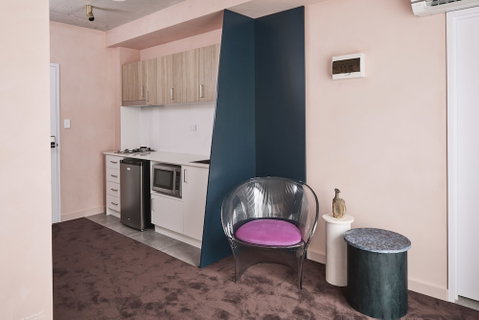 The Collectionist - Kalgoorlie Accommodation 2