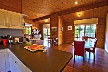 Namaste - Great Family Getaway - Kalgoorlie Accommodation 2