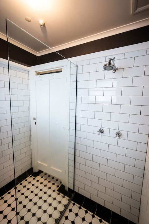 Royal Hotel West Wyalong - Kalgoorlie Accommodation 5