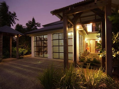 Hai Villa Port Douglas - Kalgoorlie Accommodation 0