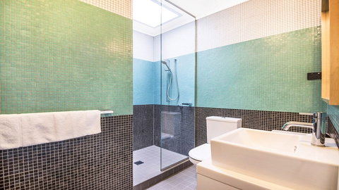 Central Park Level Two - Kalgoorlie Accommodation 4