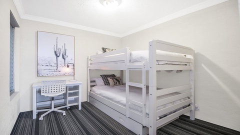 Central Park Level Two - Kalgoorlie Accommodation 0