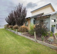 Casa Del Lago - Kalgoorlie Accommodation