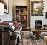 Hillcrest Apartment