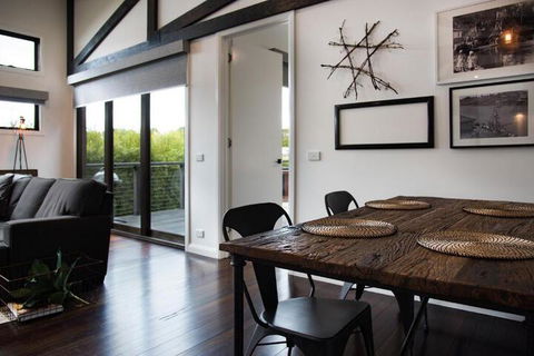 Halcyon - Kalgoorlie Accommodation 6