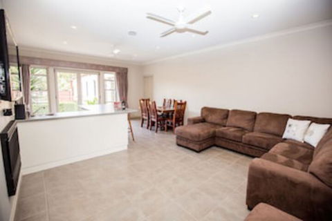 BEL MIREN DUSTY MILLER - Kalgoorlie Accommodation 0