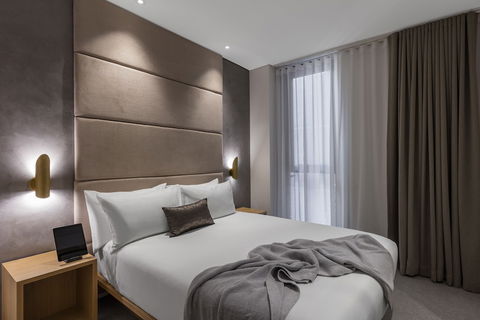 SKYE Suites Sydney - Kalgoorlie Accommodation 4