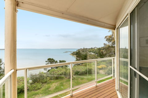 Aegina - Kalgoorlie Accommodation 2