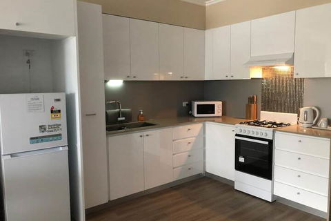 Morisset Serviced Apartments - Kalgoorlie Accommodation 7