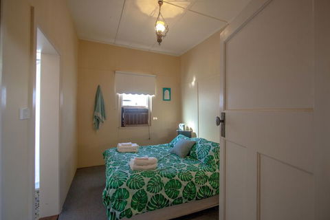Charleston House - Mathoura - Kalgoorlie Accommodation 7