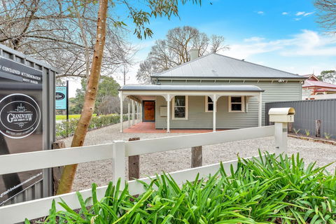 Grandview Accommodation - The Flaxley Apartments - Kalgoorlie Accommodation 5