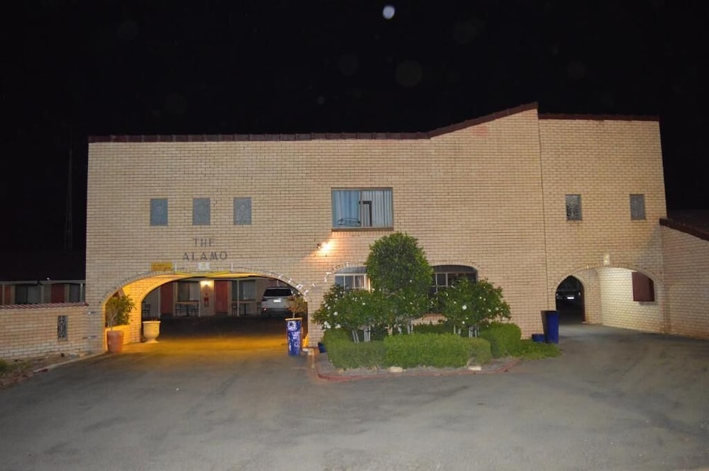 Mullengudgery NSW Kalgoorlie Accommodation