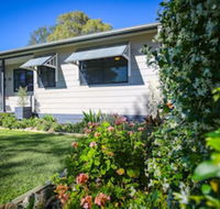 Dell Lee Cottage - Kalgoorlie Accommodation