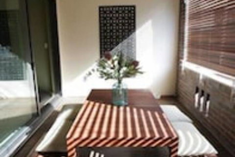 Spacious Apartment Close To Sydney CBD - Kalgoorlie Accommodation 1