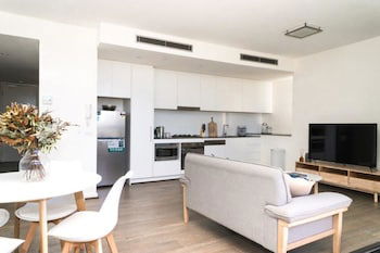 Spacious Apartment Close To Chatswood - Kalgoorlie Accommodation 0