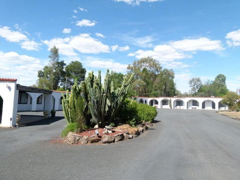 Azalea Motel - Kalgoorlie Accommodation 0
