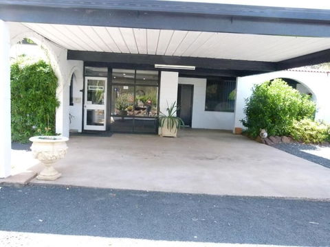 Azalea Motel - Kalgoorlie Accommodation 2