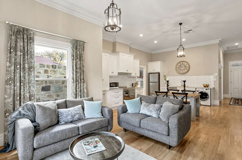 Grandview Accommodation - The Elm Tree Apartments - Kalgoorlie Accommodation 5