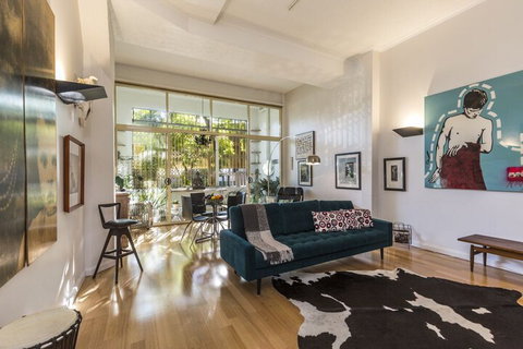 Warehouse In Woolloomooloo - Kalgoorlie Accommodation 0