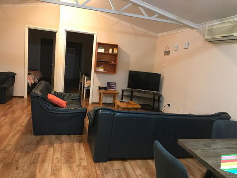 Sabai Accommodation - Kalgoorlie Accommodation 4
