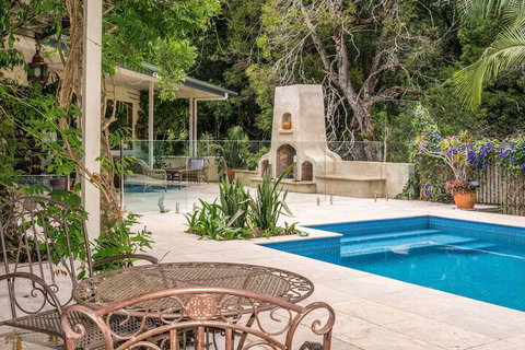 Casa Serena - Kalgoorlie Accommodation 4