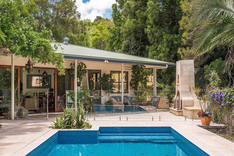 Casa Serena - Kalgoorlie Accommodation 5